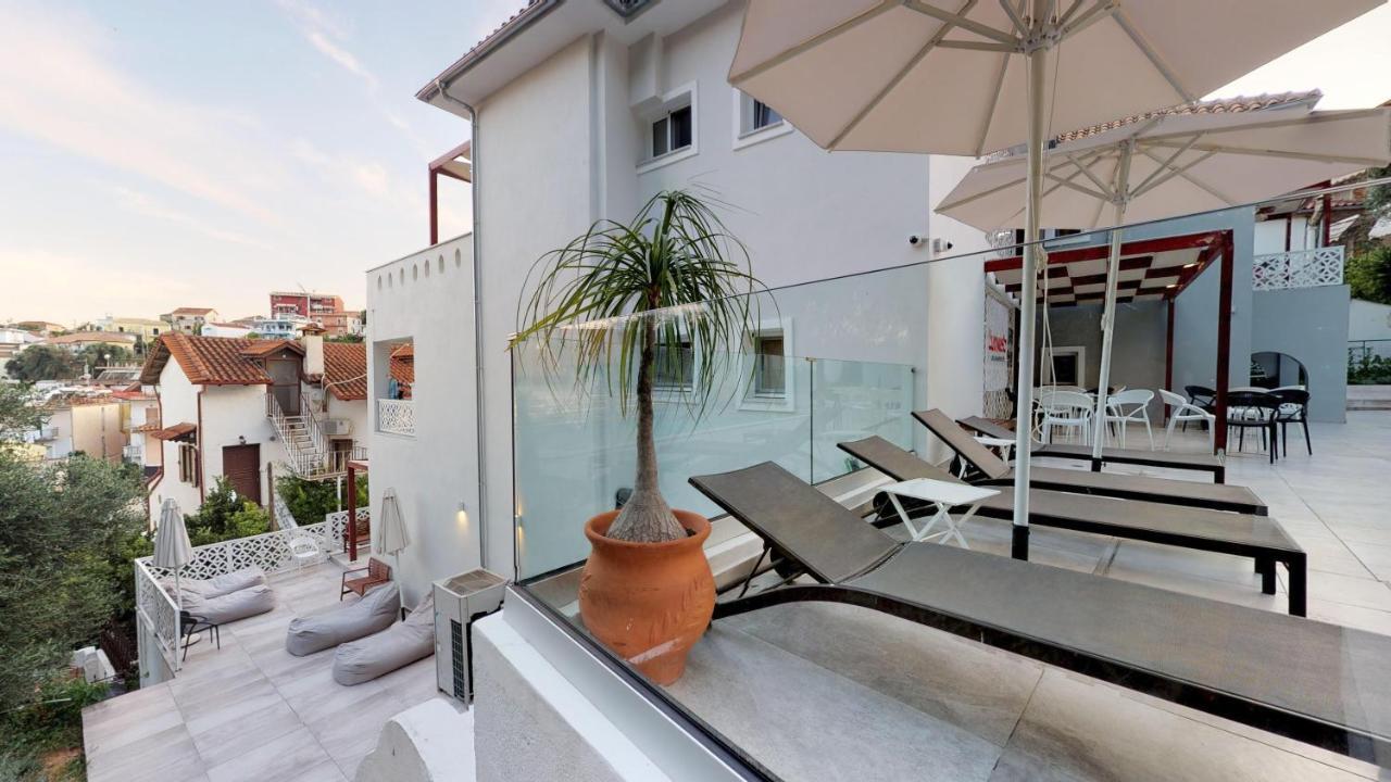 Theros Stylish Suites Парга Экстерьер фото